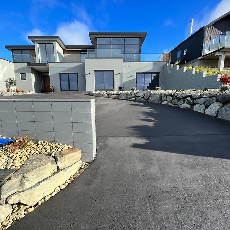 Starry Vista-Alpha Hotel Lake Tekapo Exterior photo